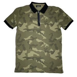 Zara Man Shirt Men's Short Sleeve Quarter Zip Camouflage
Polo Green Small